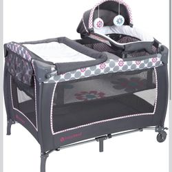 Baby Trendy Deluxe Nursery Center 