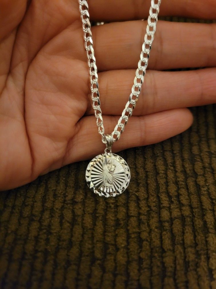 Italy 925 Solid Sterling Silver Diamond Cut Dainty Necklace 18" w/ Saint Jude Charm for Women Plata 925 Cadena con Dije de San Juditas Para Dama 18"