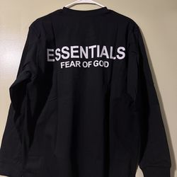 Long sleeve graphic tee