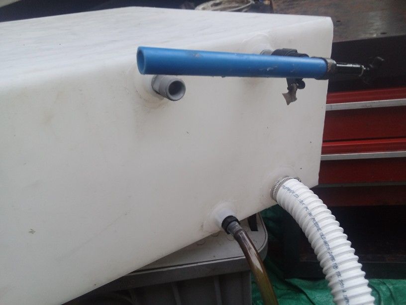 RV Fresh Water Holding Tank and Pump