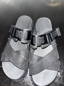 UGG Sandles