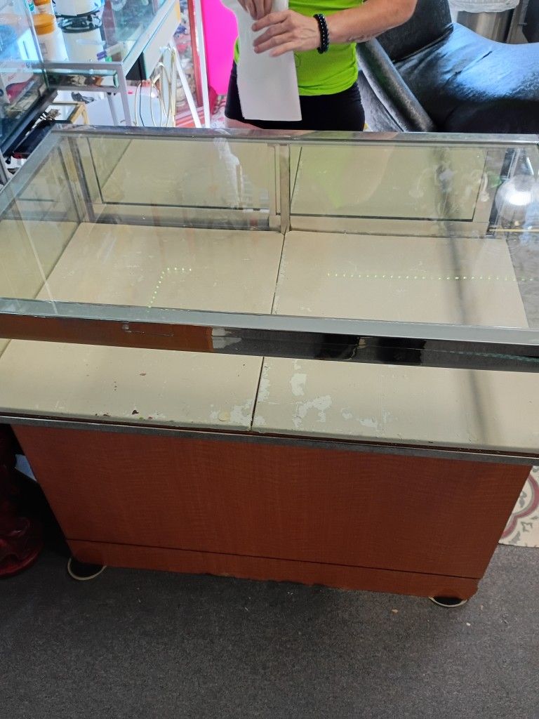 Commercial Display Case 