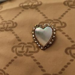 Lustrous Heart Pendant