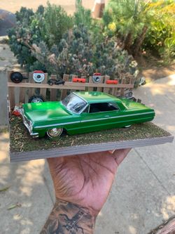 Model car diorama 1/24 scale “plastic models “