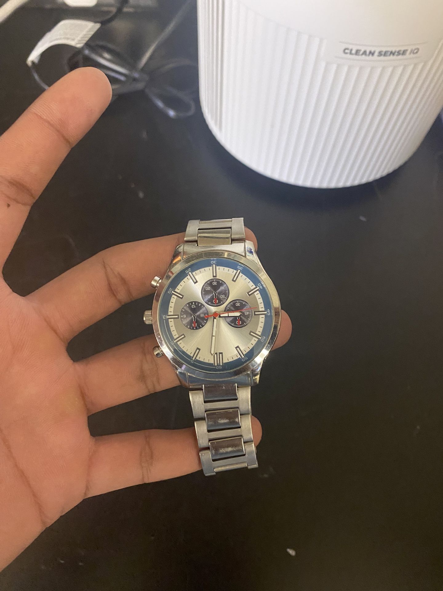 Stylish Men’s Chronograph Watch – Stainless Steel