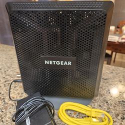 NETGEAR Nighthawk Cable Modem Wi-Fi 