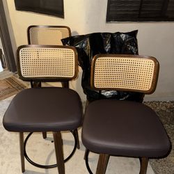 4 Bar Stool Chairs