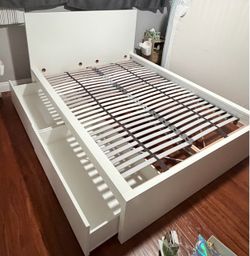 Ikea Malm bed full size