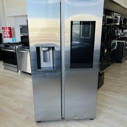Samsung - 26.7 Cu. Ft. Side-by-Side Refrigerator with 21.5 Touch-Screen Family Hub - Stainless steel Model:RS27TSR 2Y