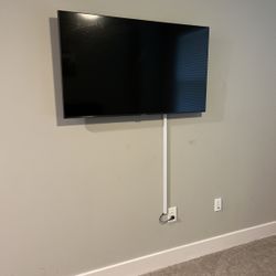 55 Inch Samsung Smart TV