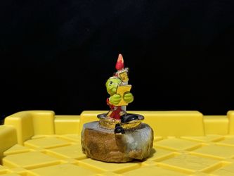 For Sale: Limited Edition Ron Lee Jiminy Cricket (Pinocchio) Christmas Figurine - $250 OBO