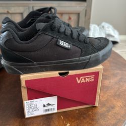 Like New shoes $25 EACH