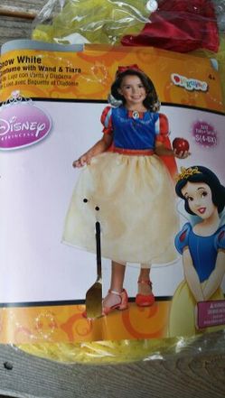 Disney Snow white costume