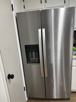 Whirlpool Refrigerator