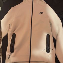 nike tech fleece cream