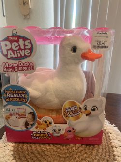 Pets Alive - Mama Duck & Baby Surprise