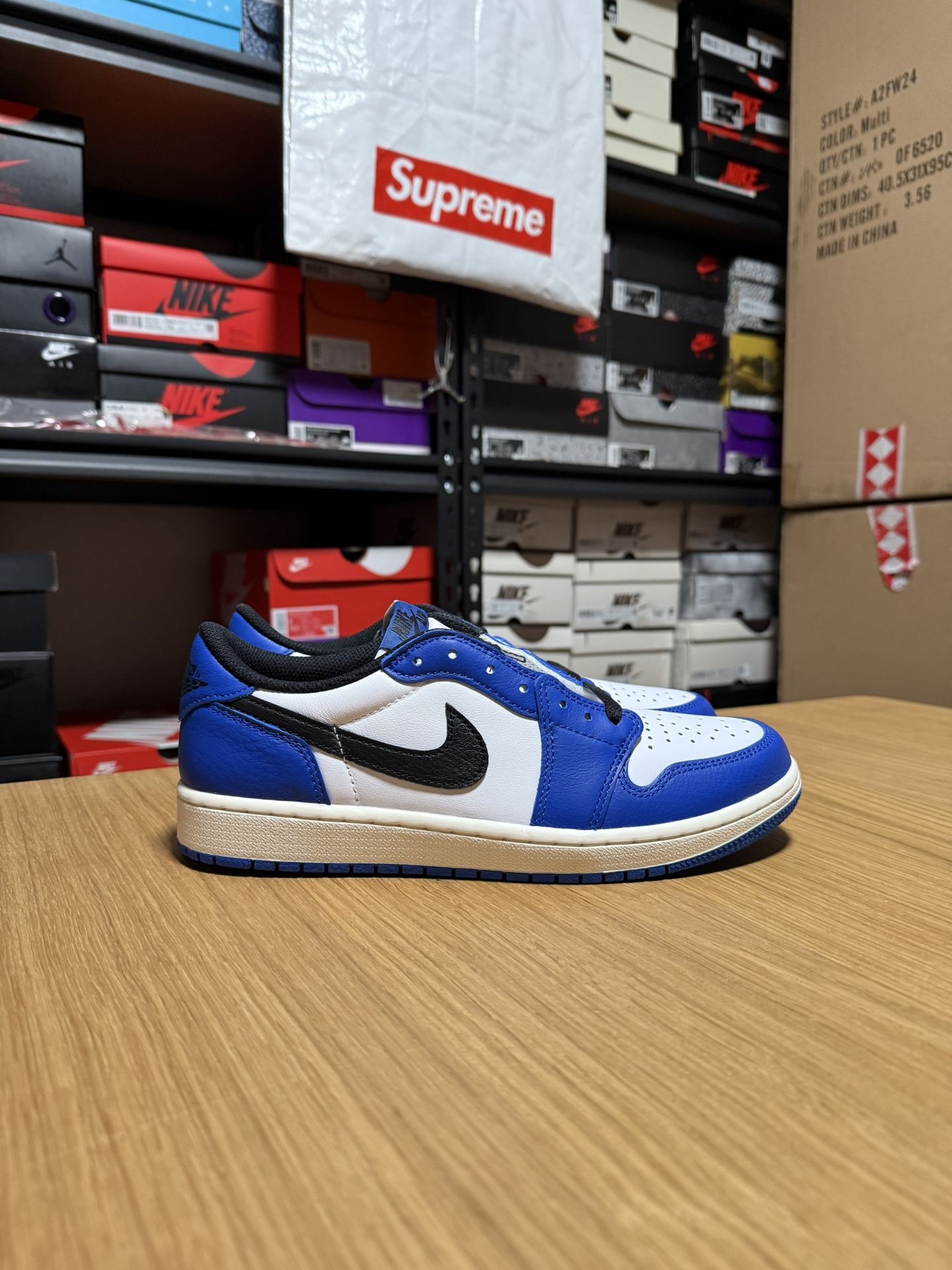 JORDAN 1 Low Game Royal