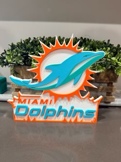 Miami Dolphins sign
