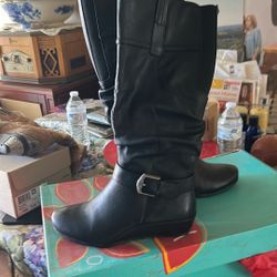 Yuu Boots  7.5