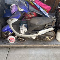 Tank Scooters 50cc