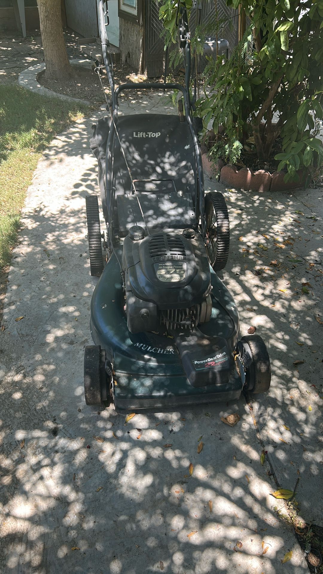 La Mower. 