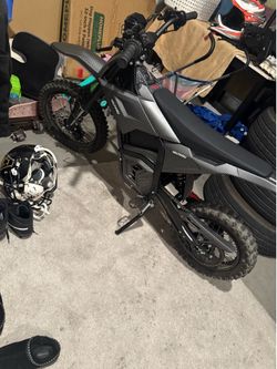 Em5 e-bike tuned goes 50mph