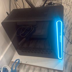 Alienware Aurora R16 With Keyboard, Mouse, Mousepad, Mouse Bungee