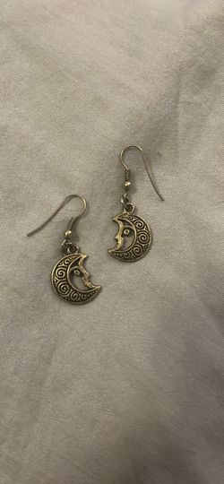 Silver Crescent Moon Face Drop Earrings