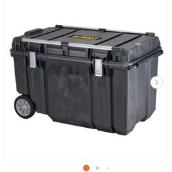 DEWALT Tough Chest Rolling Toolbox size Large