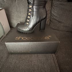 Size 9 Brand New