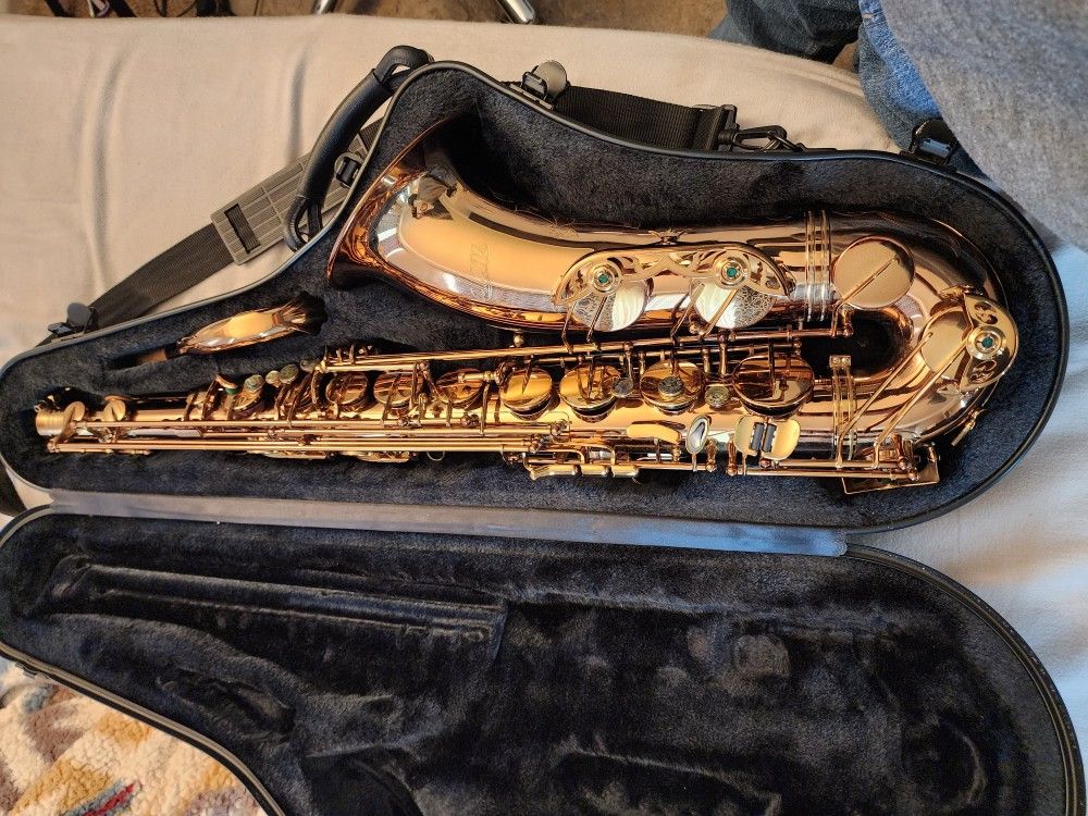 Tenor Saxophone Allora Chicago Series