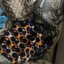  Coach Purses 20$ Each Or 60 For All