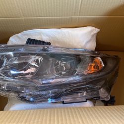 16-18 Honda Civic Headlight Driver Side