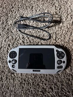 PS Vita 2000 Model With 256GB SD2Vita w/ Charger