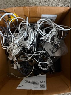 iPhone 10/11/12. iPad. Chargers