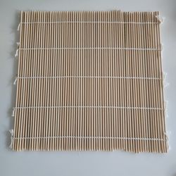Bamboo Sushi Mat - Sushi Roller Mat for Making, Shaping & Molding Sushi Roll & Kimbap