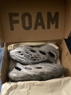 Yeezy’s Foam Runner