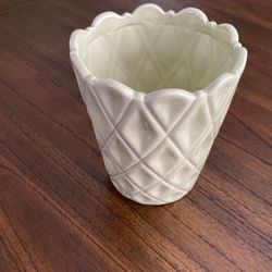 Round Porcelain Planter