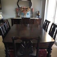 Cherry Wood Diningroom Seat with 6 Chairs