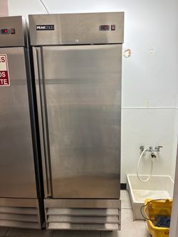PEAK COLD COMMERCIAL FREEZER