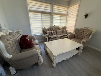 ACME Versailles Living Room Collection