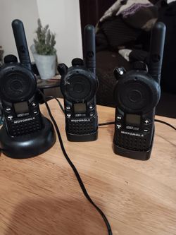 High Quality 3 Motorola CLS 1110 Walkie Talkies 