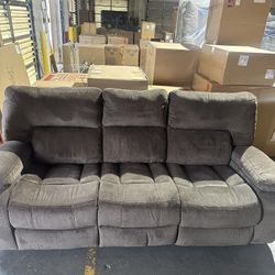 Couch/Recliner 