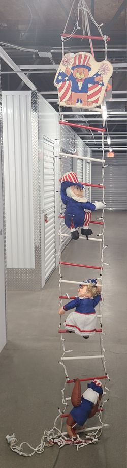 Fourth of July climbing ladder (Outdoor Decor)