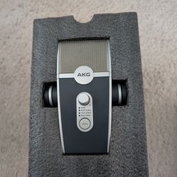 AKG Lyra Ultra-HD USB Microphone - Like New