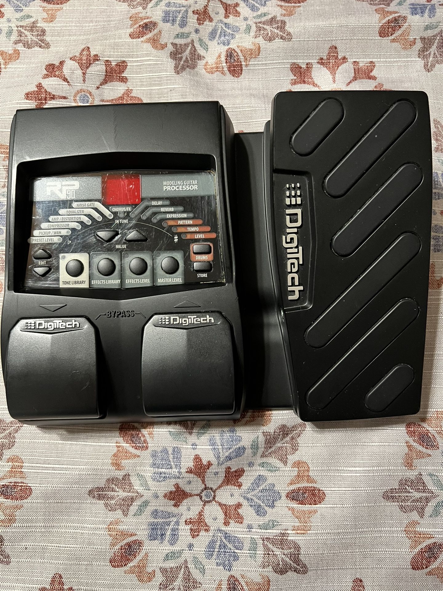 Digitech RP90