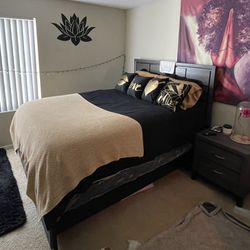 3 Piece Standard Queen Bedroom set 