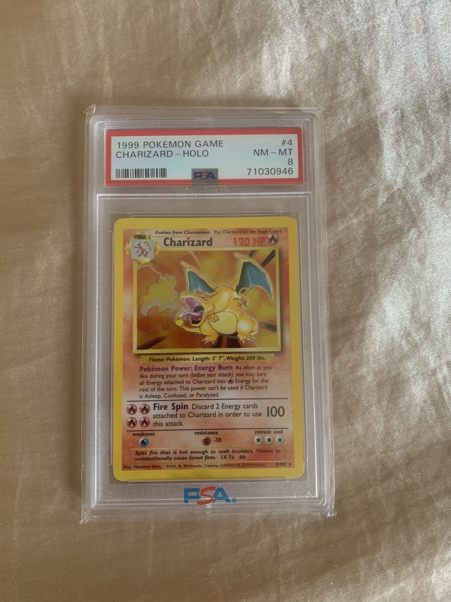 Pokémon Base Set 1999 Charizard Holo PSA 8