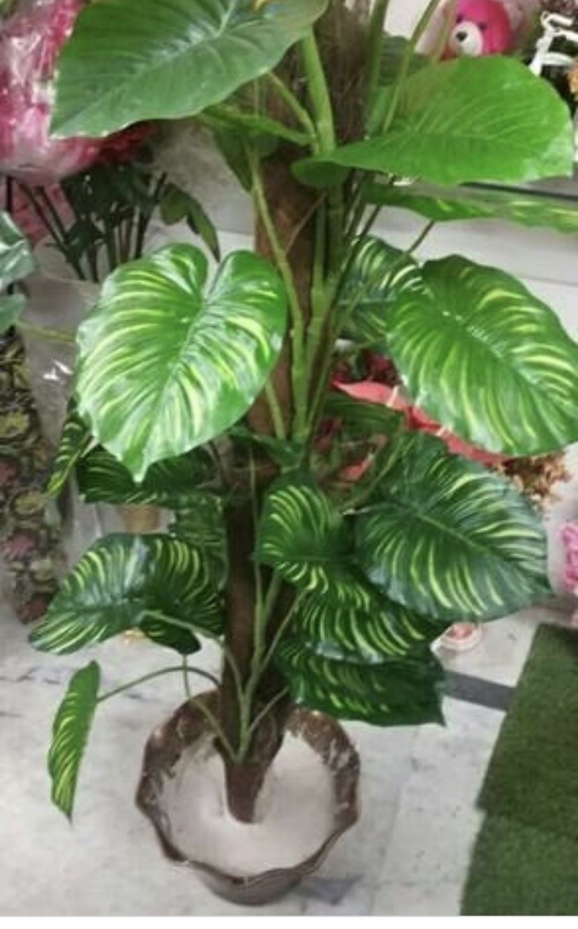 Artificial plant $5