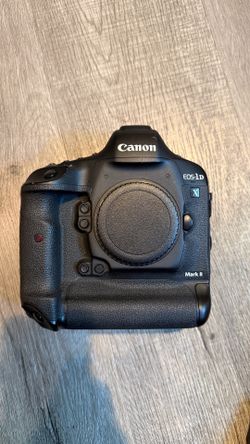 Canon EOS 1D X Mark II